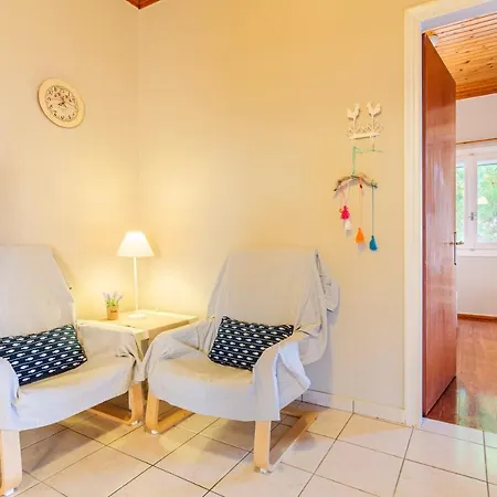 Asini Summer Retreats - Seaside Comfy Nests *