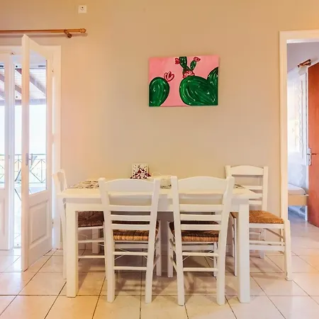Asini Summer Retreats - Seaside Comfy Nests